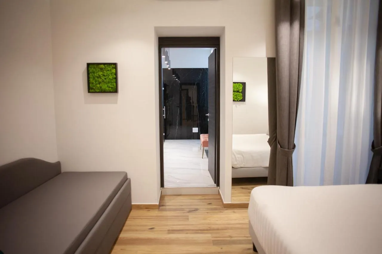 Guest house 4Heavens_Naples Hotel Italy